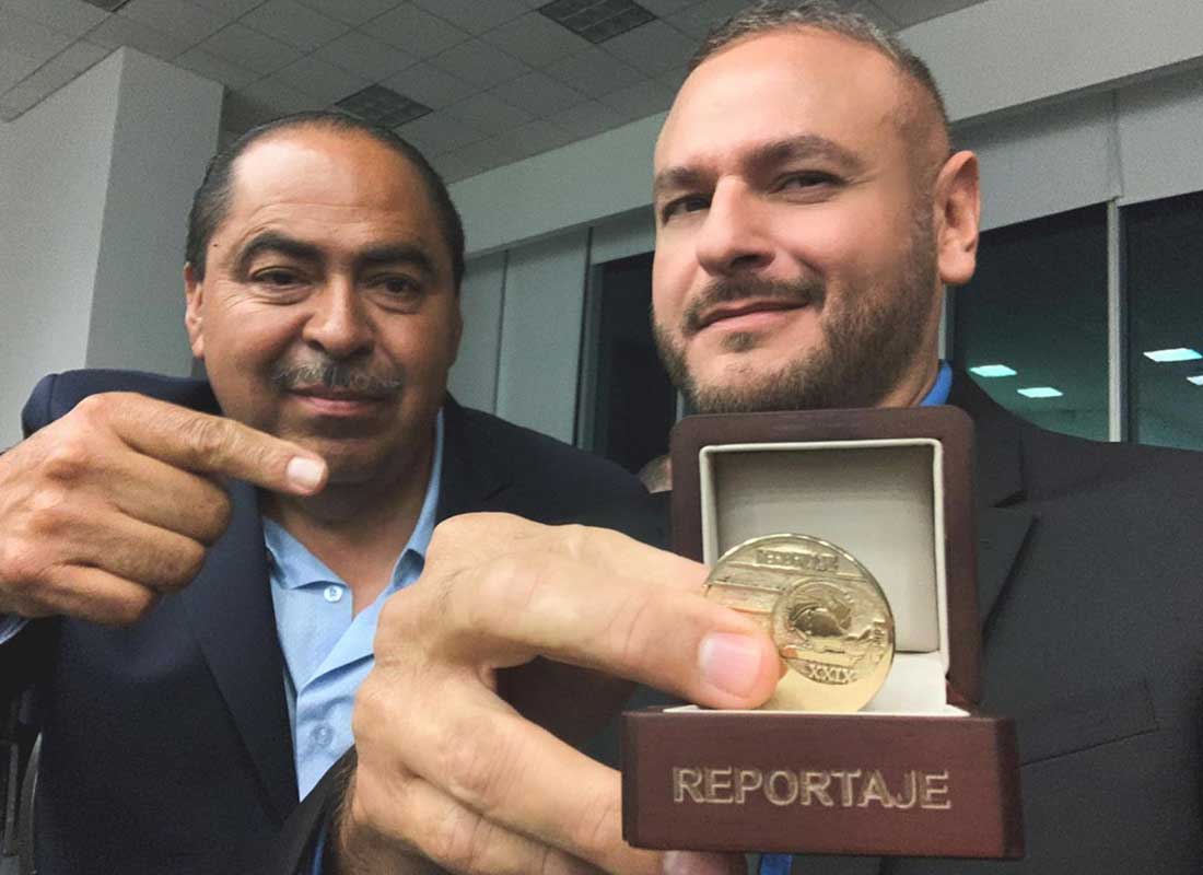 Historias Sin Fronteras project wins gold medal in state journalism award